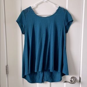 Xhilaration hi-low top